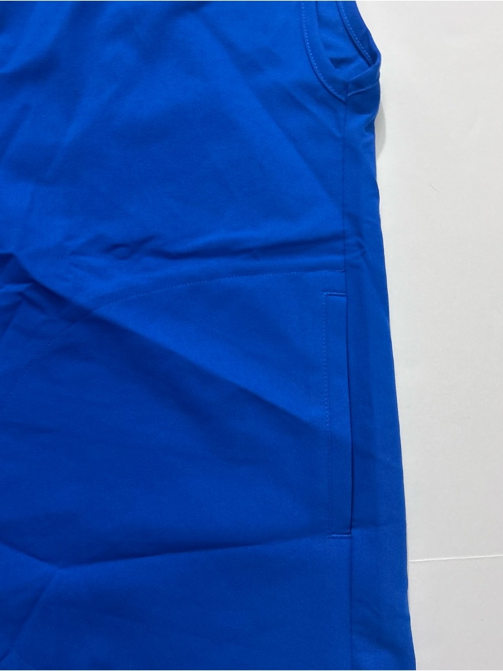 FIGS Rafaela Oversized Scrub Top Royal Blue Medical Nurse NWT Women’s Medium - Picture 7 of 14